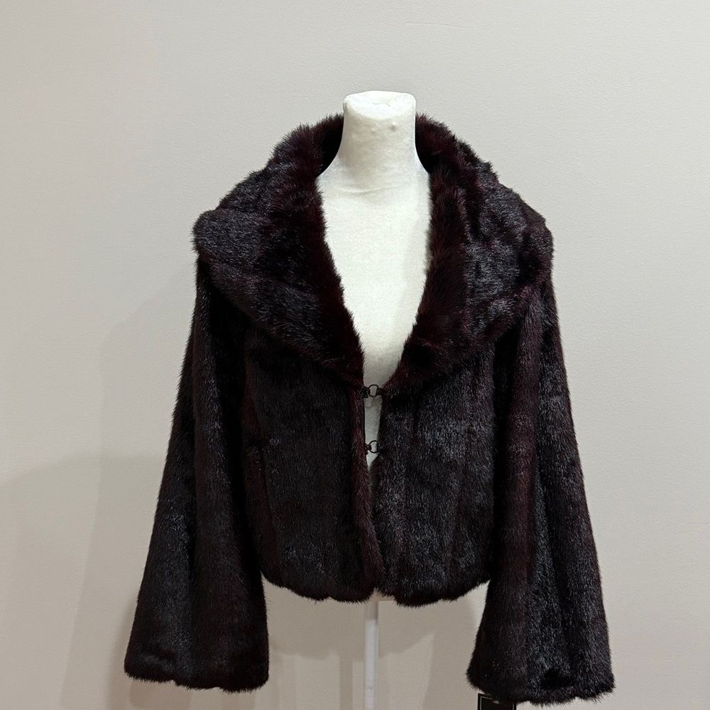 Fuda Elegant Faux Fur Jacket - Deep Burgundy/Brown Size Small New with Tags
